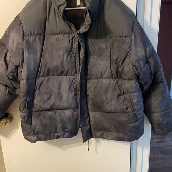 Fabletics puffer jacket - Picture 3 of 4